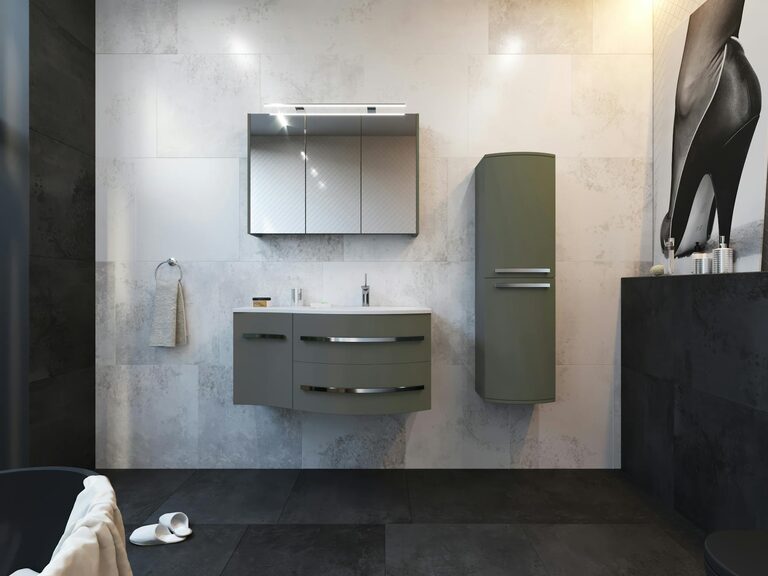 How to Create a Minimalist Bathroom Setup: A Step-by-Step Guide